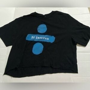 Ed Sheeran Divide World Tour tee - size Large